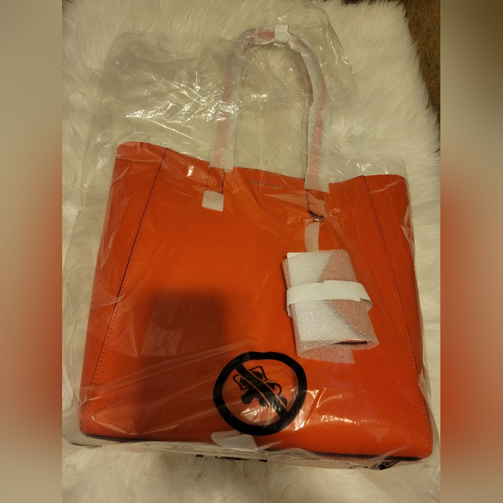 Michael Kors Large Tote Bag Brand New Red Clay